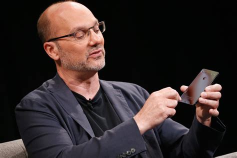 Andy Rubin .